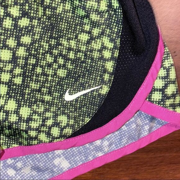 Nike Shorts   - Picture 2 of 4